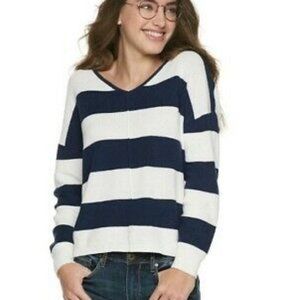 NEW PINK REPUBLIC BACK BUTTON STYLE SWEATER